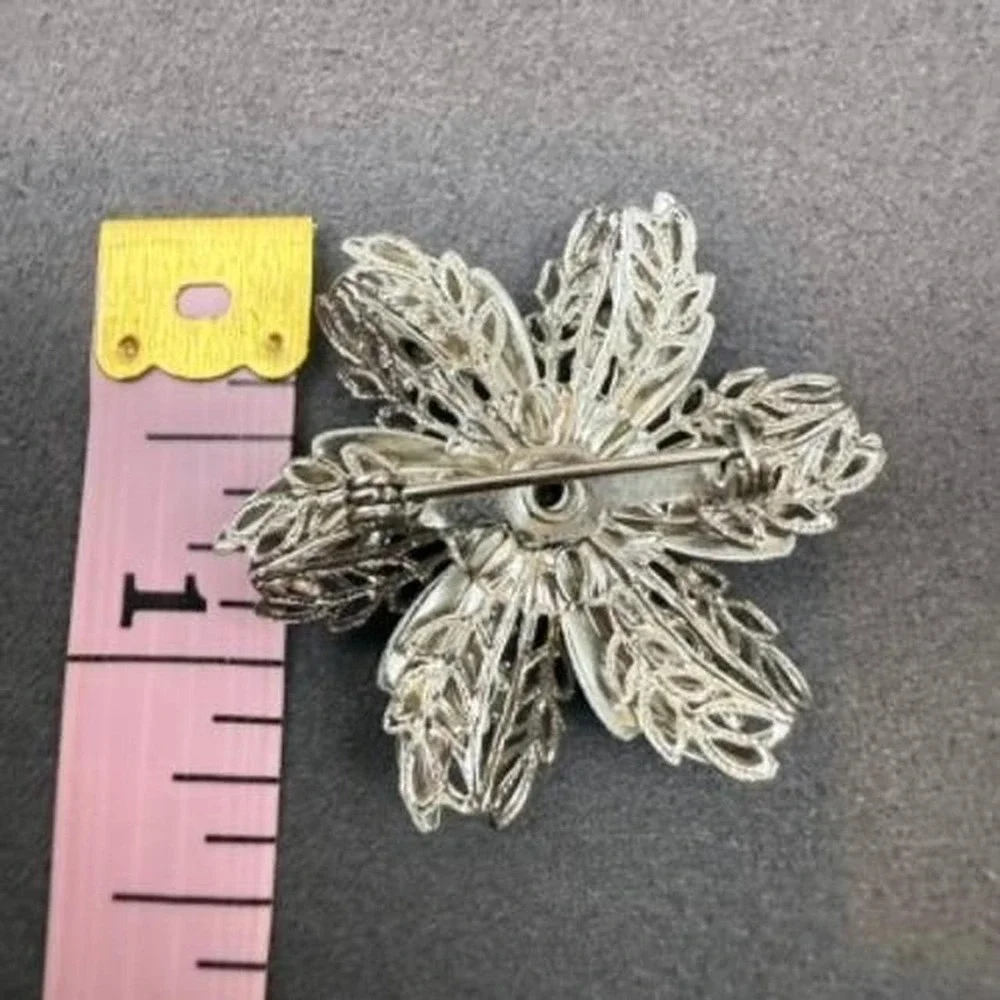 Silver Tone Brooch Rhinestone Floral Starburst Vintage Design